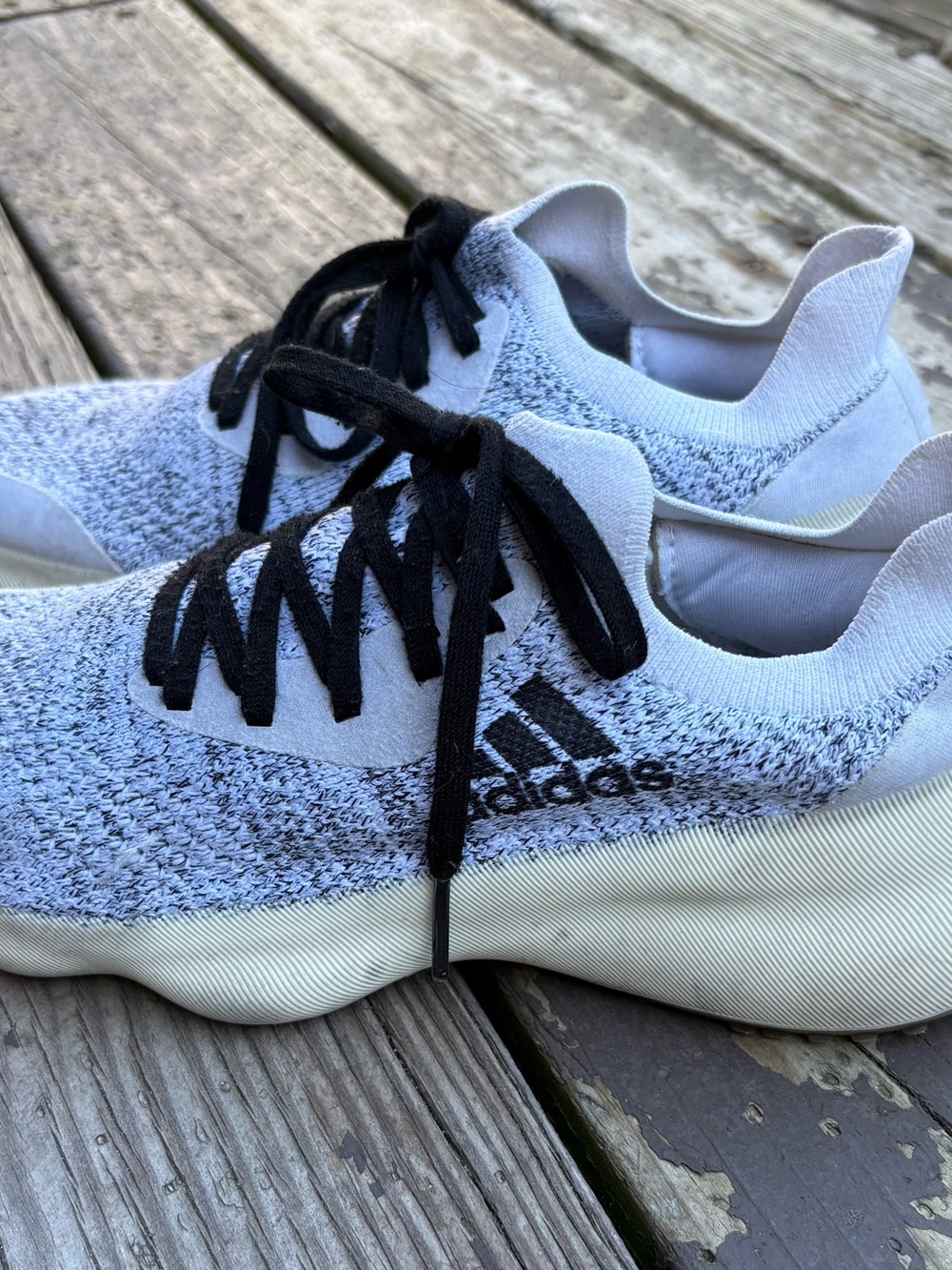Adidas Women’s Light Gray Knit Lace-Up Sneakers with Black Accents size 7.5